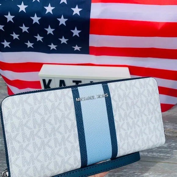 NWOT OMBRE MICHAEL KORS FULL ZIP WALLET HTF - Picture 2 of 12